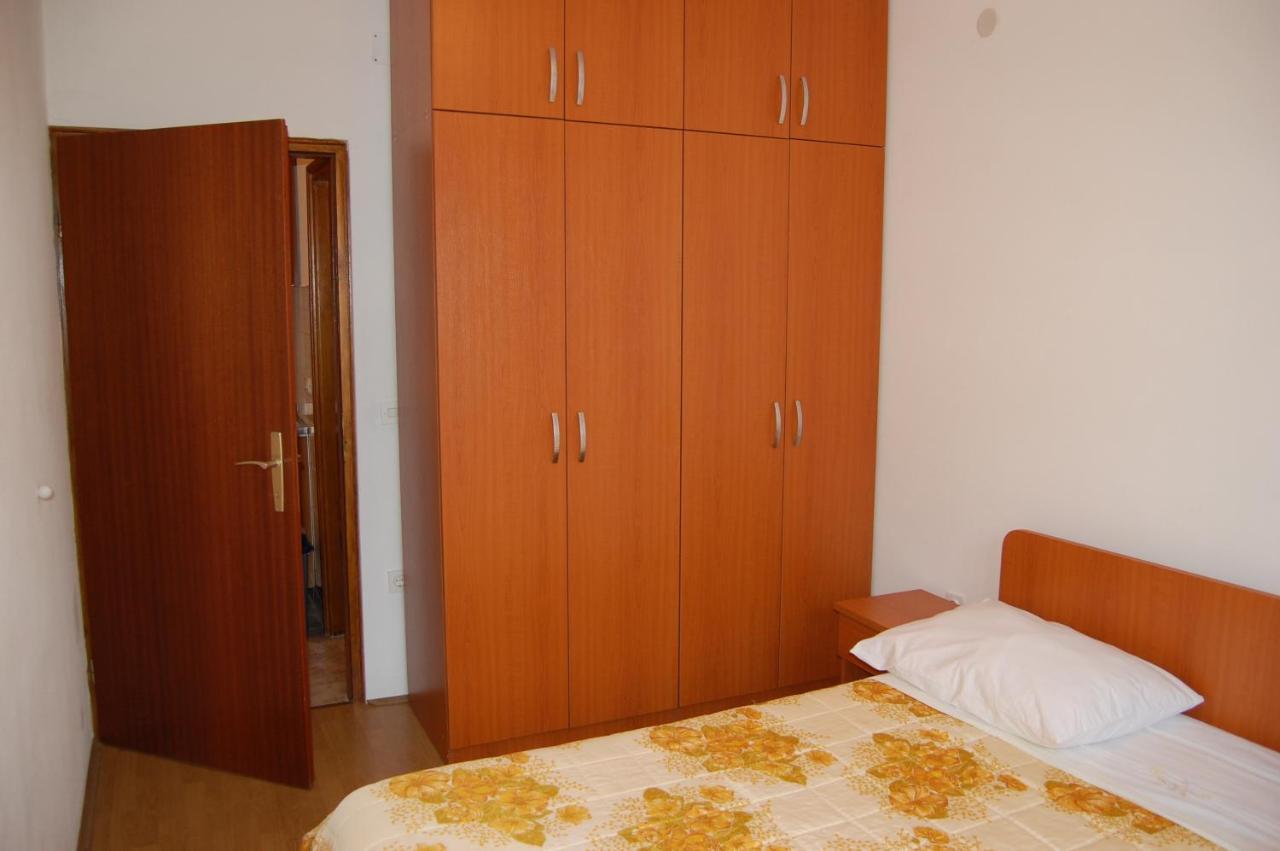 Apartments Villa Angela クルク 部屋 写真
